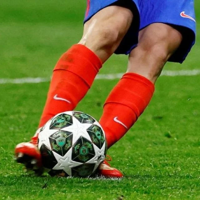 欧冠淘汰赛赛前观察：两队进攻火力与防守对策对比